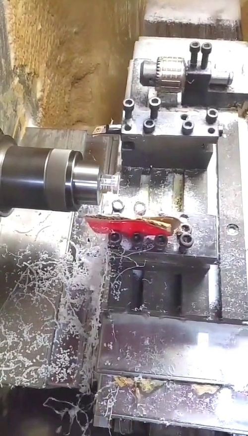 平時很難見到的機械加工過程